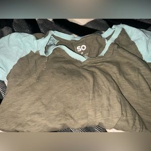 4/$50 SO Juniors crop top